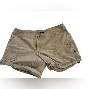 Khaki shorts